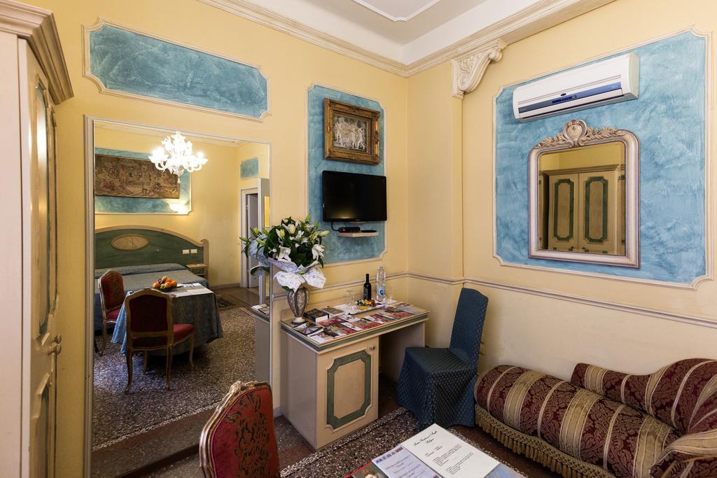 Antica Residenza D'Azeglio Room&Breakfast Di Charme Bologna Bagian luar foto